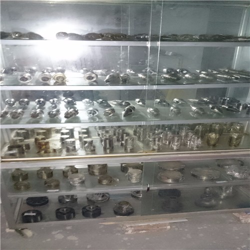 注塑机料管螺杆