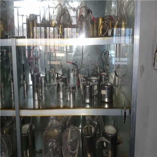 注塑机料管螺杆