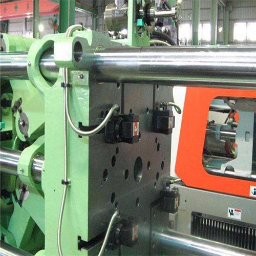 液压锁模系统图片